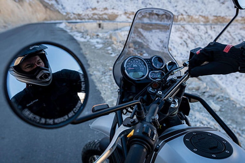 Royal Enfield Himalayan Review Used Price Spec_12