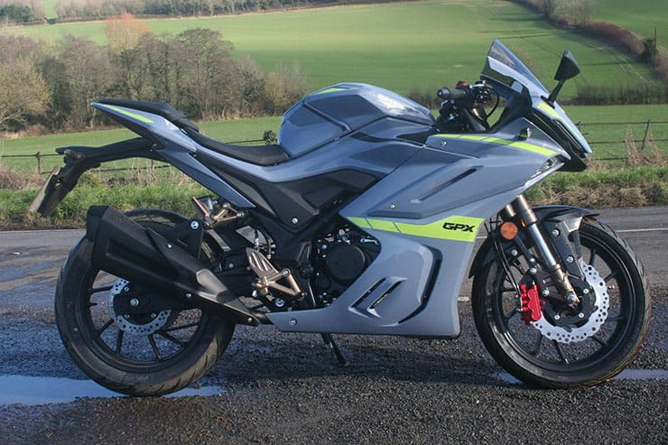 Sinnis GPX125 2022 Review Sinnis GPX125 2022 Review