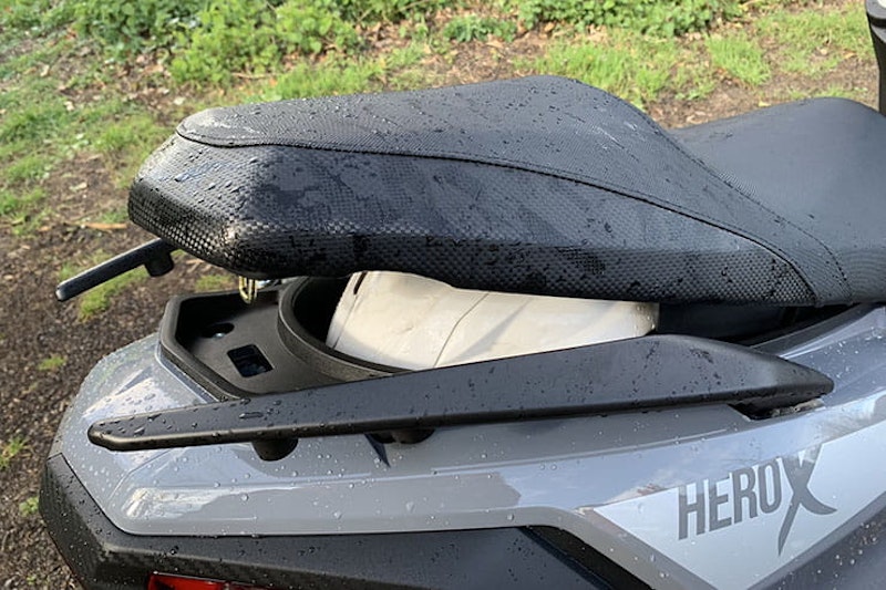 Sinnis Hero-X 2022 Review Price Spec_17