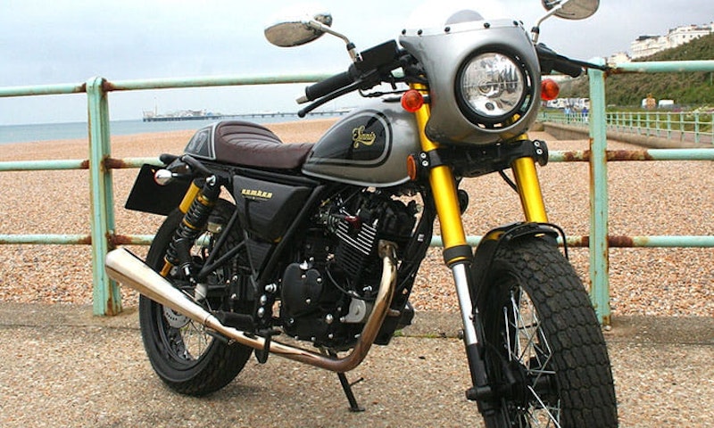 Sinnis Bomber 125 (2018) | Review