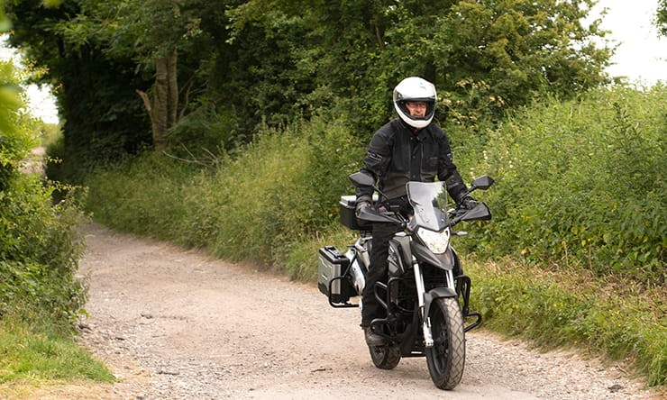 Sinnis Terrain 125 (2018) | Review