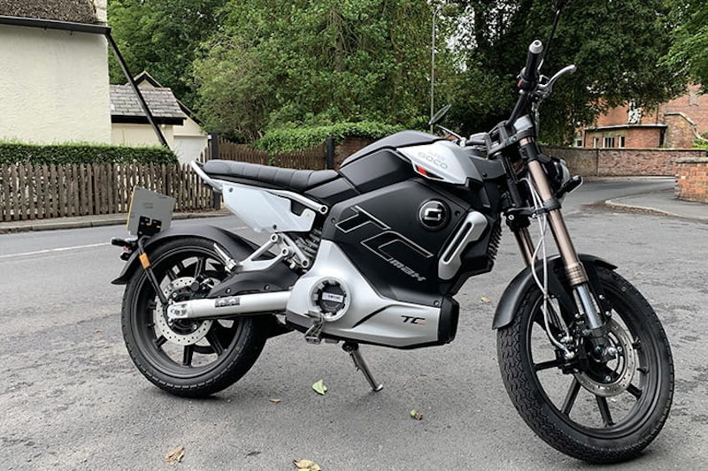 With a removable battery, a top speed of 60mph and a government grant, is the Super Soco a good choice for commuters needing something more than a bicycle?