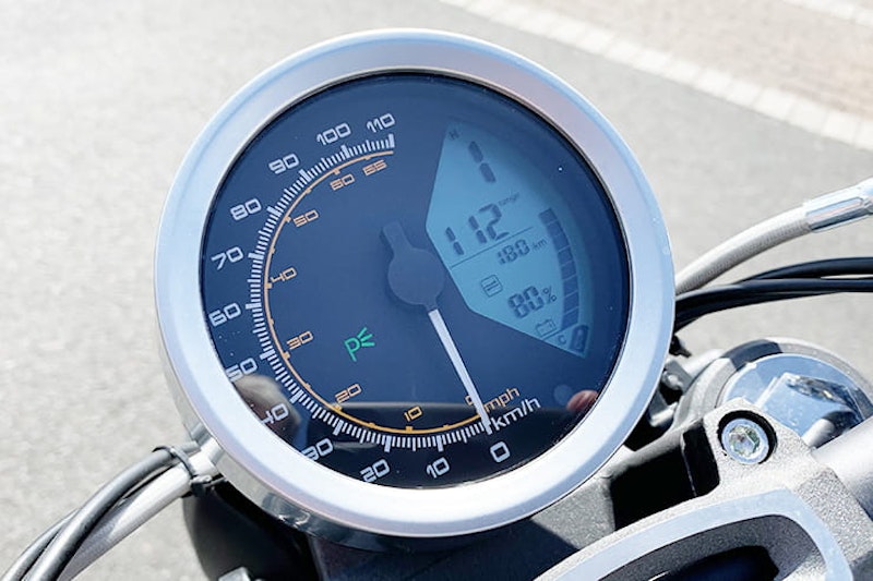 With a removable battery, a top speed of 60mph and a government grant, is the Super Soco a good choice for commuters needing something more than a bicycle?