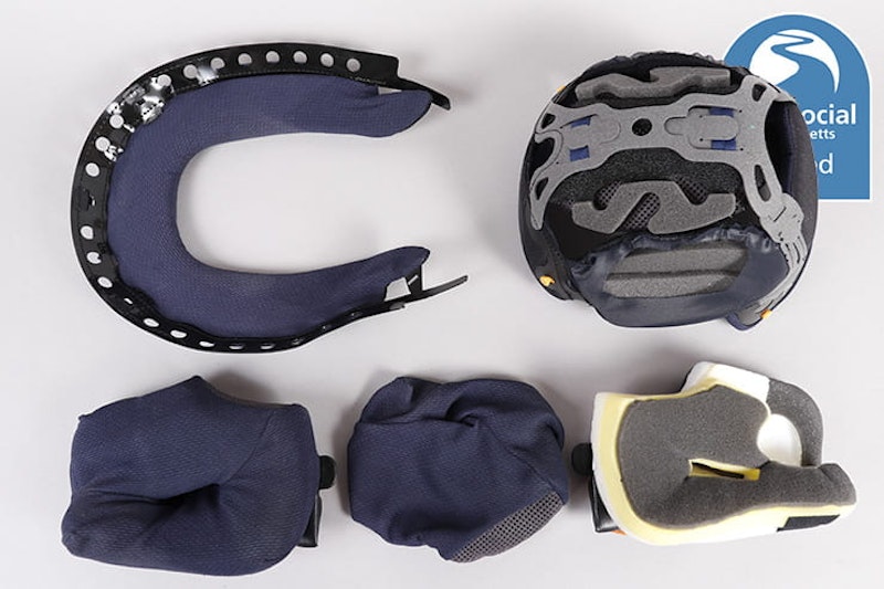 Arai RX-7V Evo ece 22 06 helmet review_26