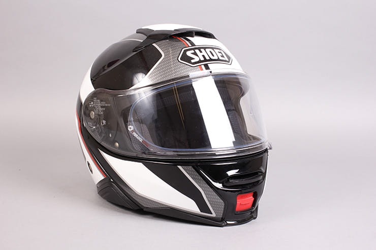 Shoei Neotec II motorcycle helmet review.