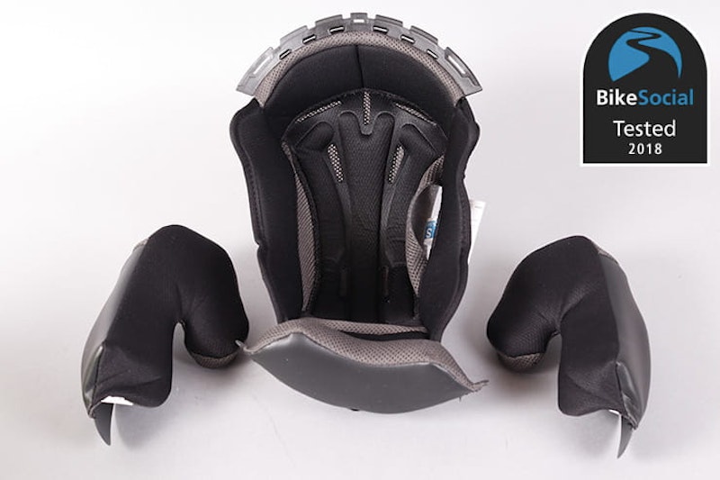 Tested: Spada Reveal motorcycle helmet review