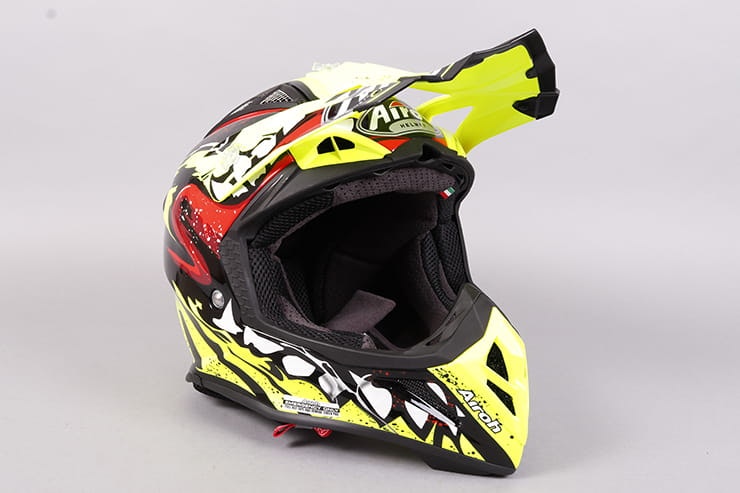 Airoh Aviator 2.2 MX lid review