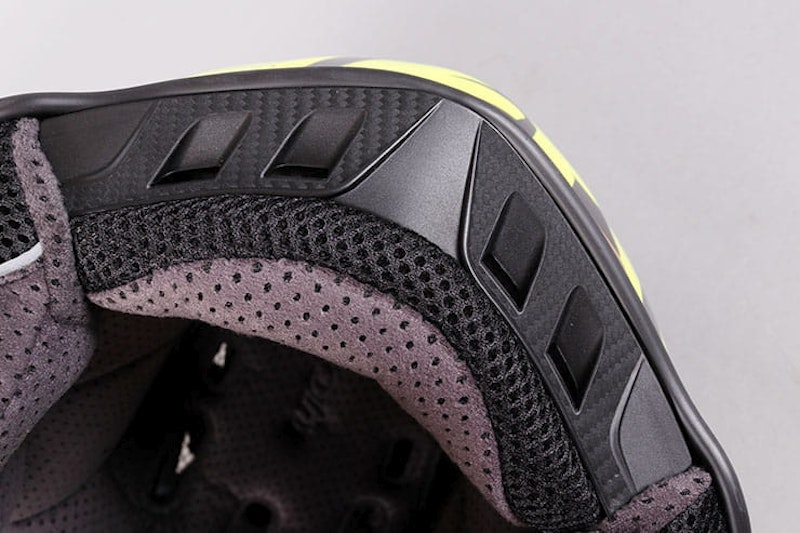 13_Airoh Aviator 22 MX lid review
