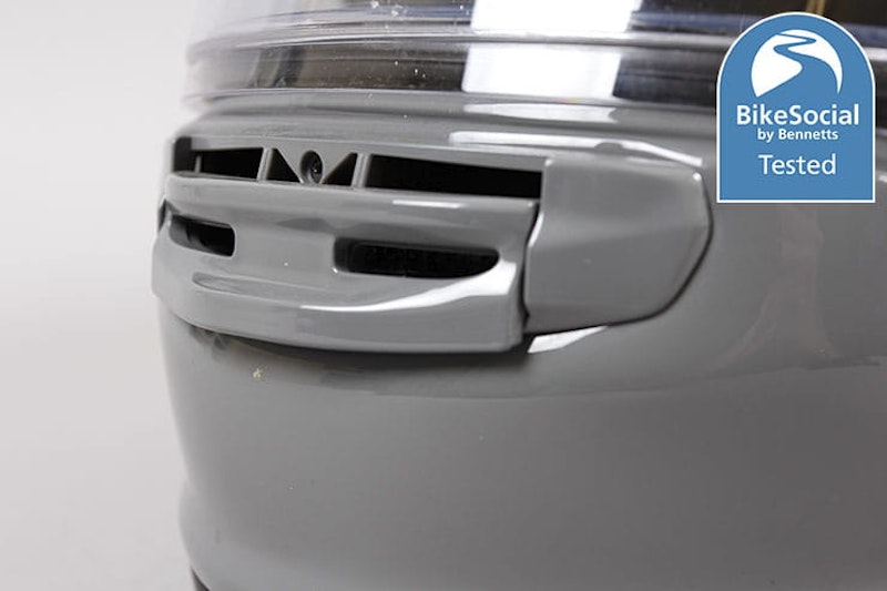 Arai Quantic chin vent