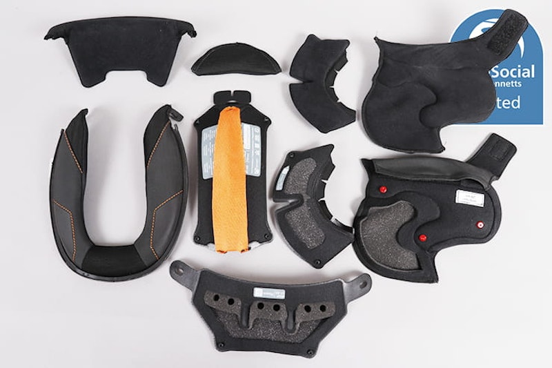Schuberth C5 review flip helmet_24