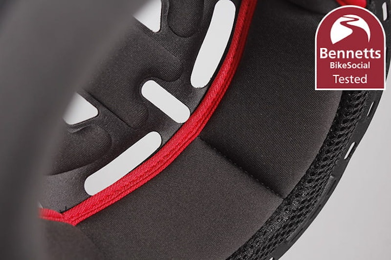 MT Thunder 3 motorcycle helmet review_17