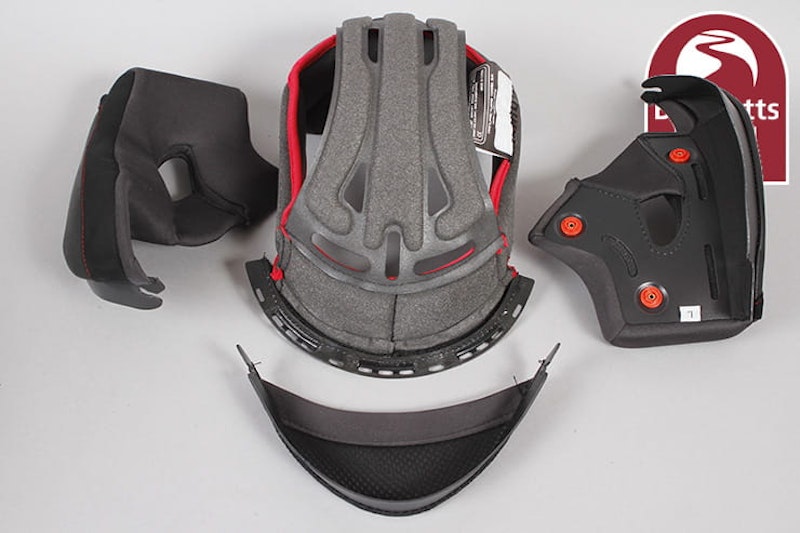 MT Thunder 3 motorcycle helmet review_16