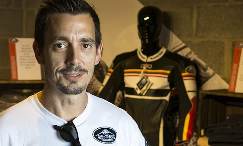 Kushitani leathers review BikeSocial review