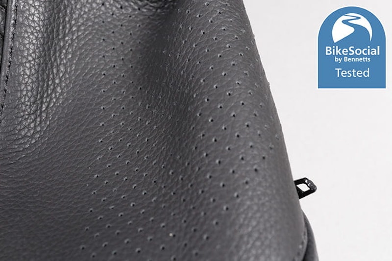 RST Tracktech Evo 4 review two piece leathers_15