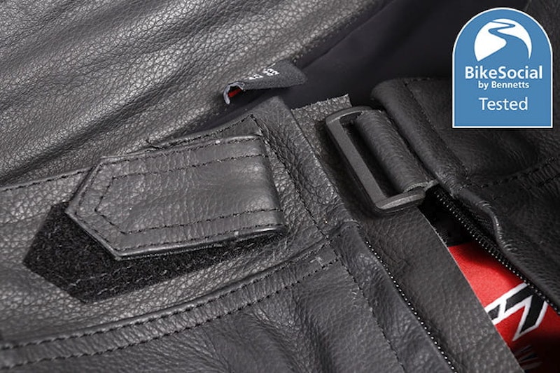 RST Tracktech Evo 4 review two piece leathers_17