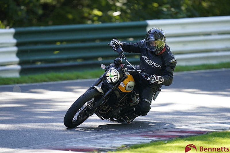 RST Tracktech Evo 4 review two piece leathers_23