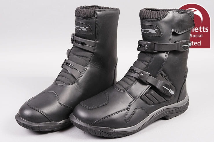 TCX Baja Mid waterproof motorcycle boots review_01