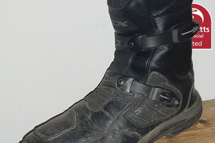Baja mid waterproof on sale