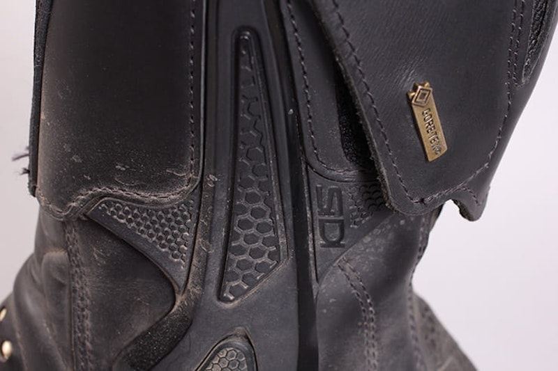 Sidi Armada motorcycle boots review
