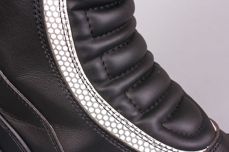 DXR Code Boots review