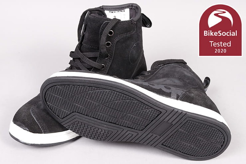 The Spada Strider boots are casual-styled with CE protection. But just how good are these budget waterproof motorcycle trainers? Full and honest review
