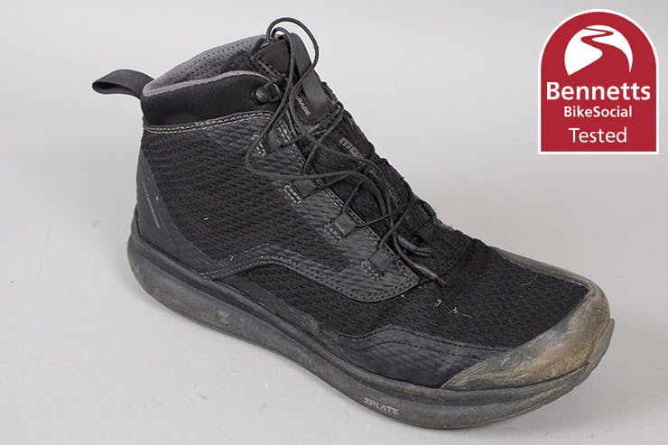 momo　2/3 Tested: Momo Firegun-3 waterproof motorcycle boots review