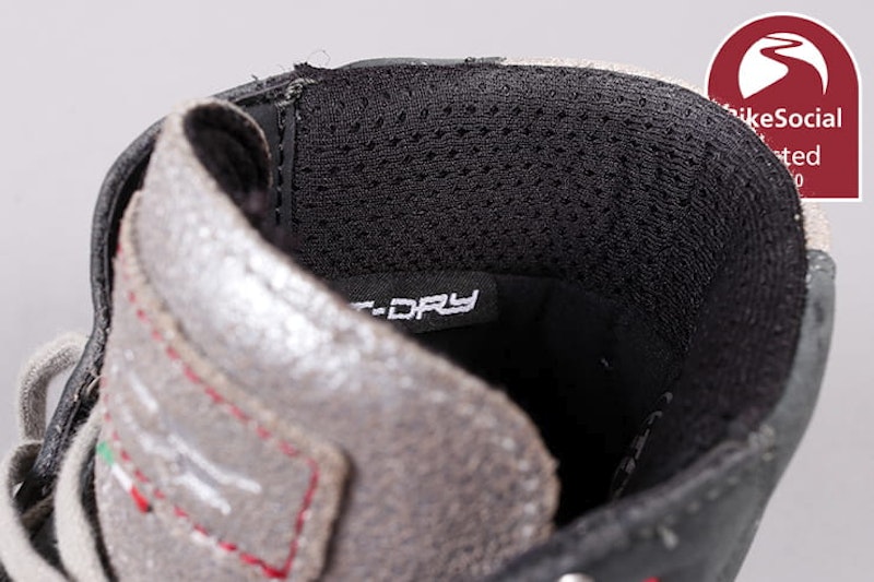 Full review of the stylish, comfortable, waterproof AND protective TCX Street Ace Lady women’s motorcycle boots. The best casual bike kit?