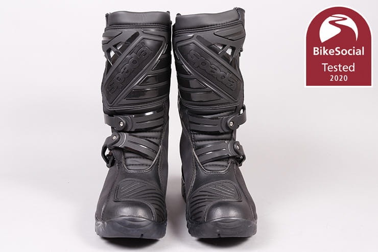 Full review of the Spada Raider CE-approved waterproof adventure-style motorcycle boots. At £149.99, are these a good, relatively budget choice?