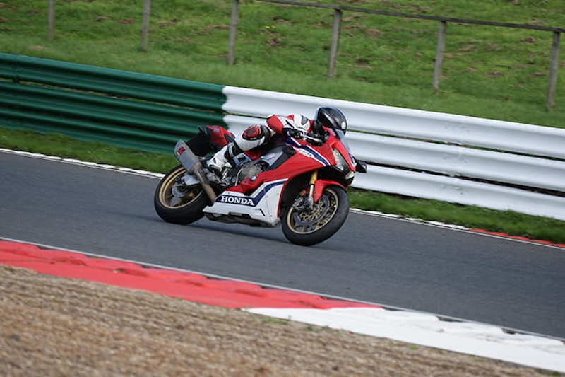 VIDEO REVIEW: James Whitham Track Training School