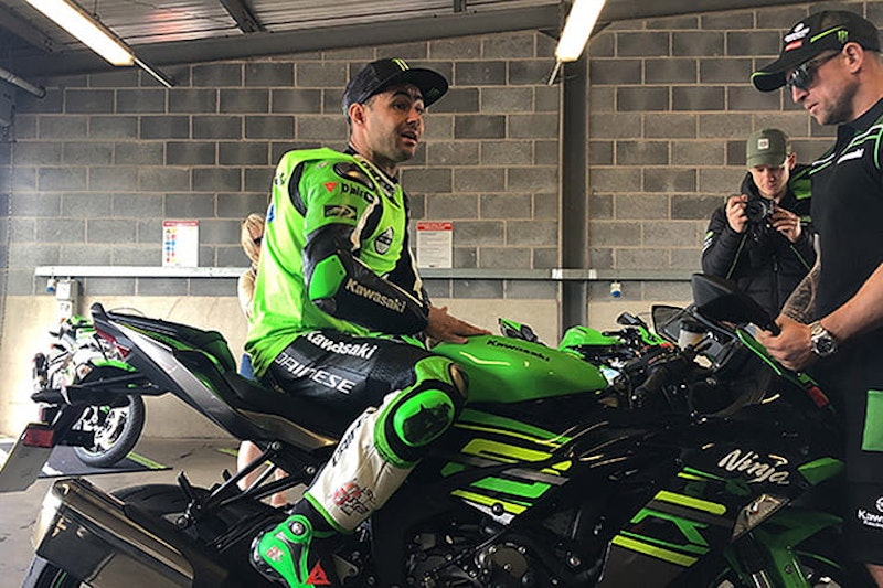 BSB champion, Leon Haslam, teaches for three track sessions while we ride the 2019 Kawasaki ZX-6R, as the manufacturer encourages others to try it.