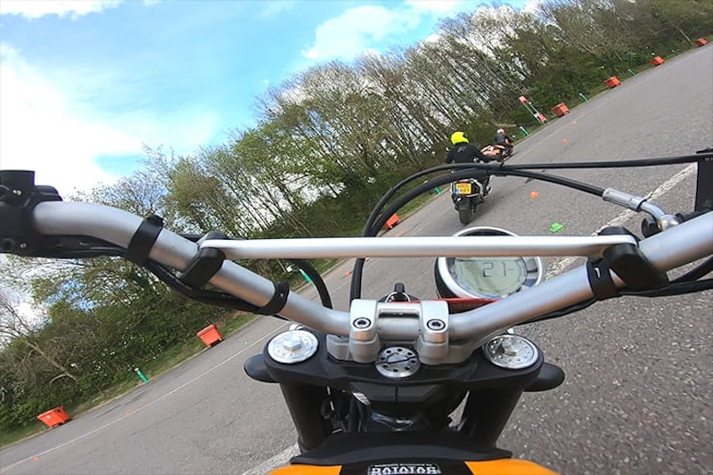 Tested: California Superbike School - Cornering Confidence review | Gain confidence & skill