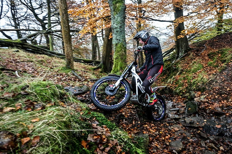 Electric Motion Epure Race (2020) - the first true alternative to a petrol trials bike