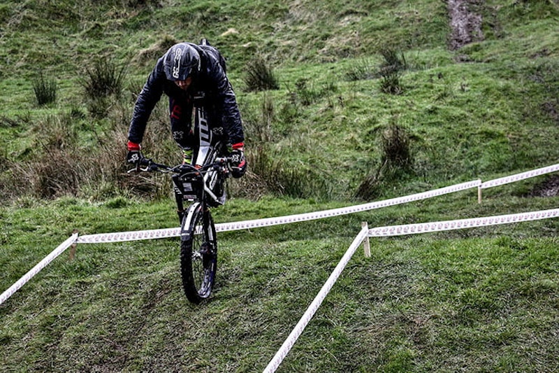 Electric Motion Epure Race (2020) - the first true alternative to a petrol trials bike