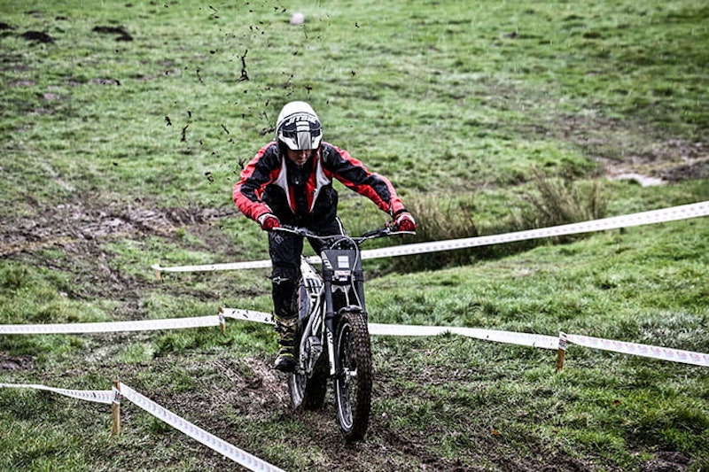 Electric Motion Epure Race (2020) - the first true alternative to a petrol trials bike