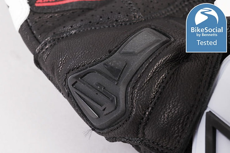 Five RFX2 Airflow gloves review Level 2_17