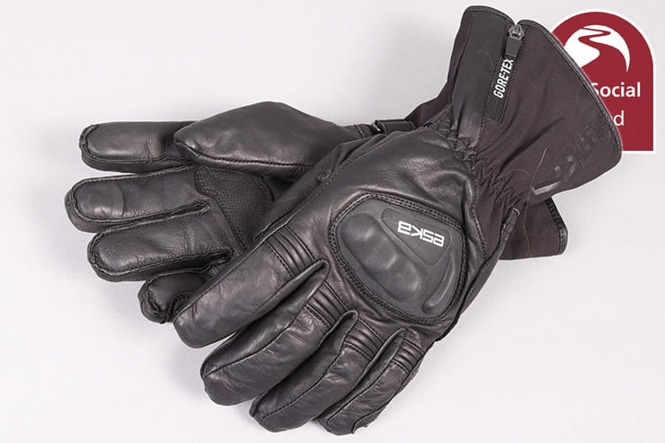 Full review of the Racer Pilot Goretex Eska waterproof gloves; are they the best gloves for motorcycle touring?