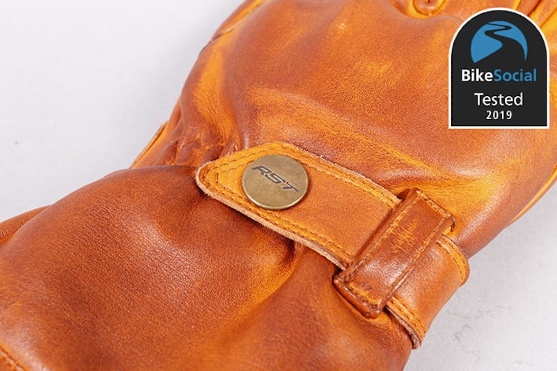 Tested: RST Roadster 2 motorcycle gloves review