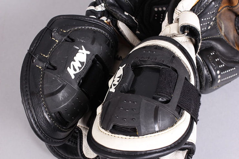 Knox Handroid motorcycle gloves BikeSocial review
