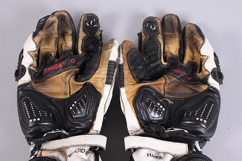 Knox Handroid motorcycle gloves BikeSocial review