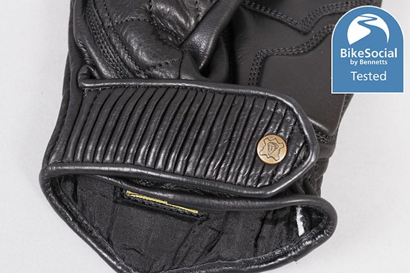 Goldtop Predator motorcycle gloves review_07