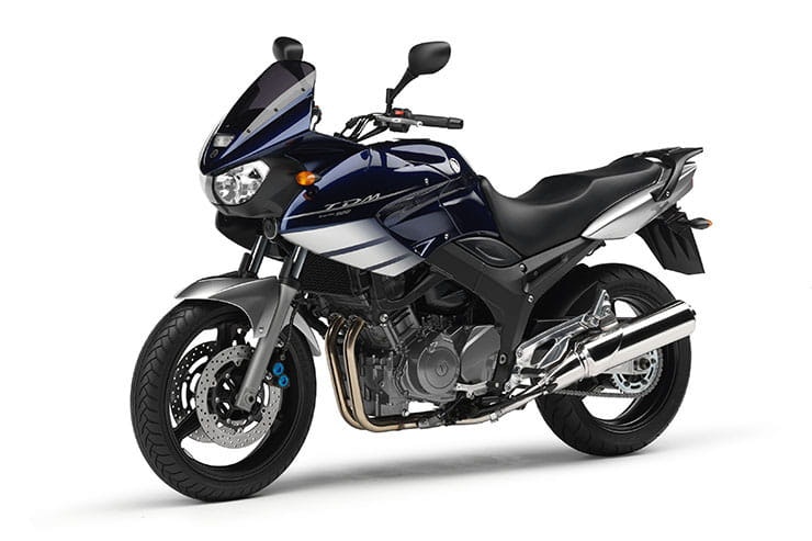 2002 Yamaha TDM900 Review Used Price Spec_11