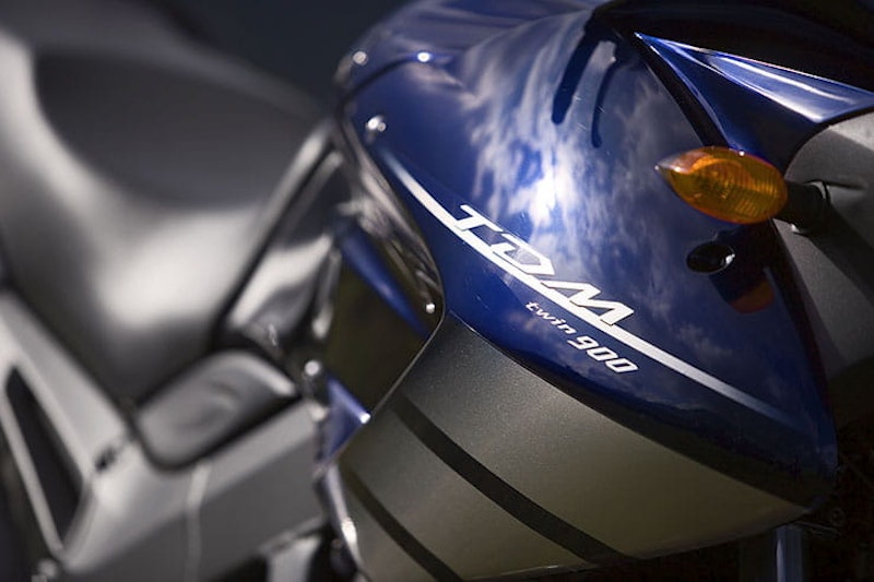 2002 Yamaha TDM900 Review Used Price Spec_21