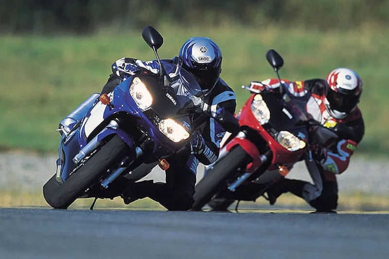 1999 Yamaha YZF-R6 Review Used Price Spec_05