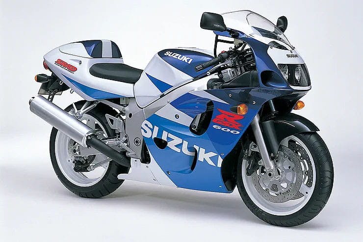 Yamaha YZF-R6 (1999-2002): Review & Buying Guide