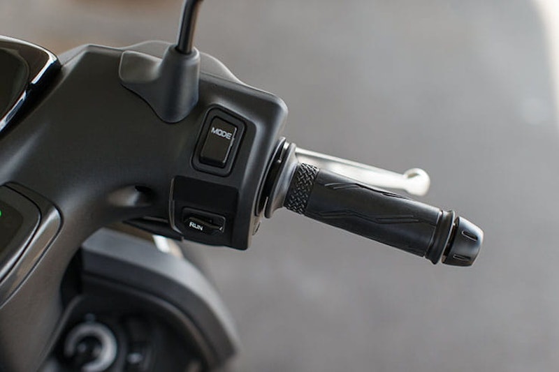 Yamaha NEOs 2022 Review Price Spec015