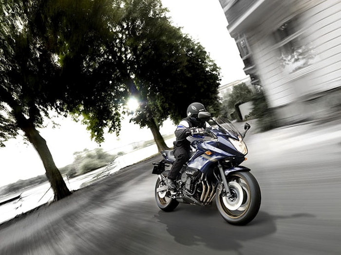 2009_XJ6-Diversion-ABS_EUR_ACT_0127