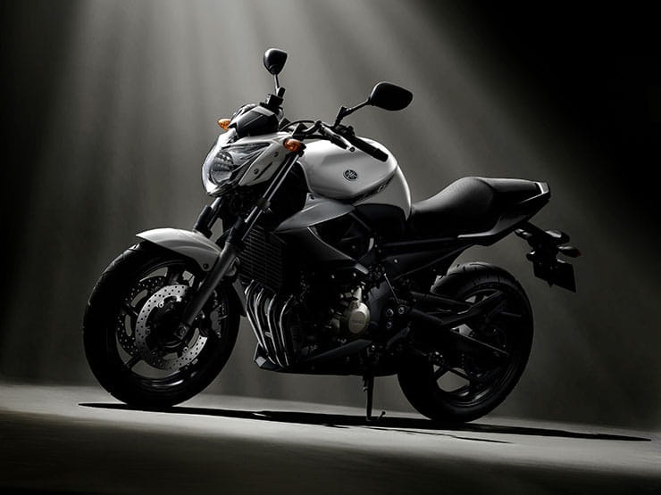 2009_XJ6_EUR_STA_0002