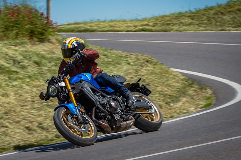 2022 Yamaha XSR900 Review Price Spec_15