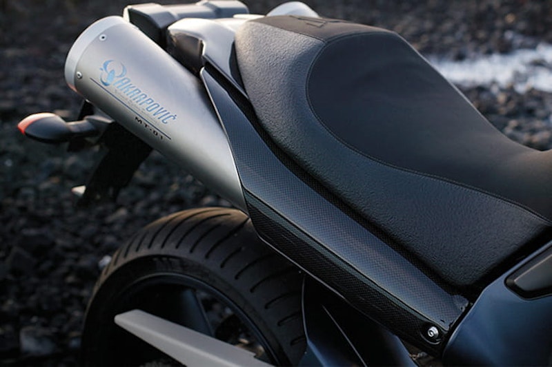 Yamaha MT-01 2005 2010 Review Used Price Spec_06