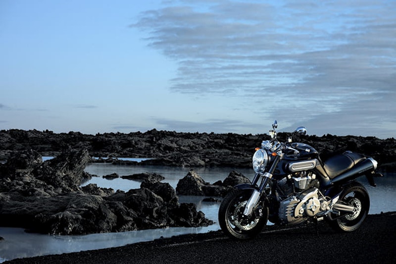 Yamaha MT-01 2005 2010 Review Used Price Spec_13